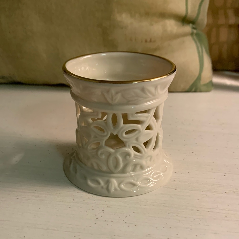 Lenox Cream and Gold Trim Candle Holder with Elegant Cutout Design